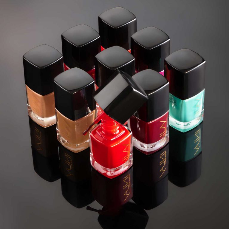 لاک ناخن این لی